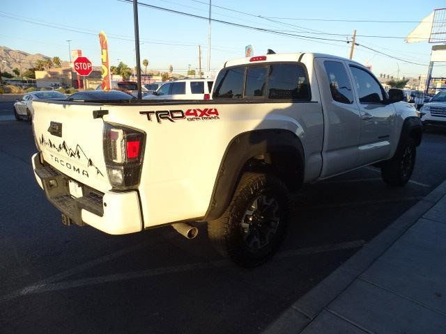 2017 Toyota Tacoma 