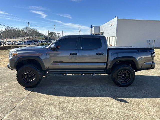 2017 Toyota Tacoma 