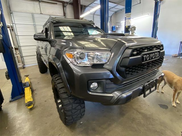 2017 Toyota Tacoma TRD Sport