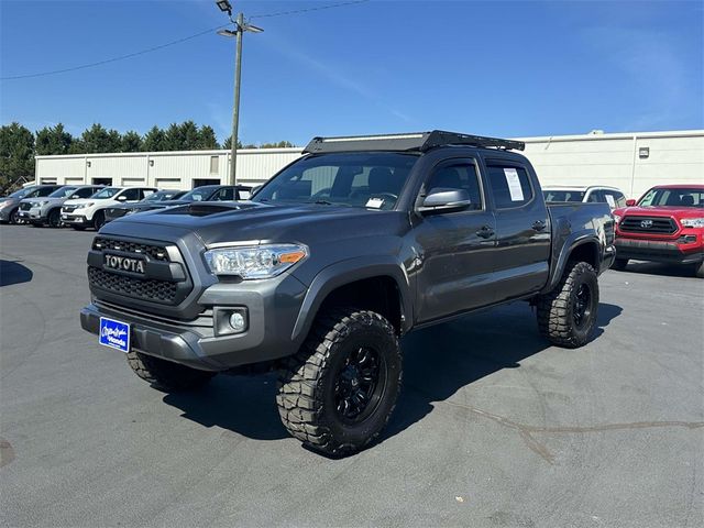 2017 Toyota Tacoma TRD Sport