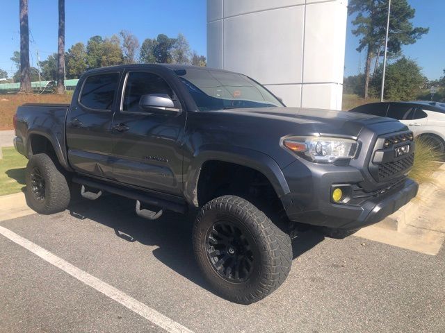 2017 Toyota Tacoma SR5