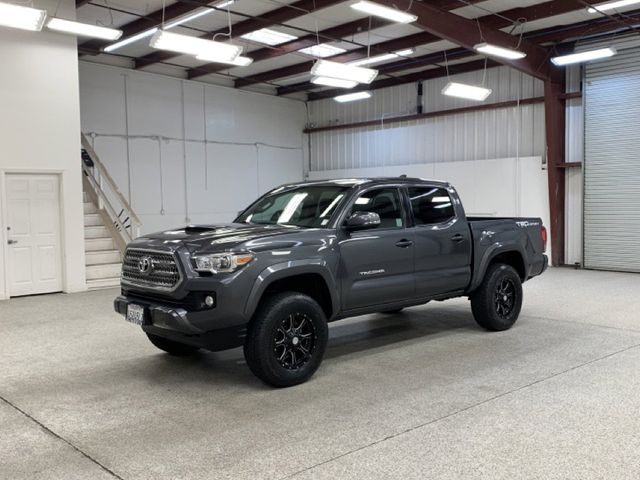 2017 Toyota Tacoma 