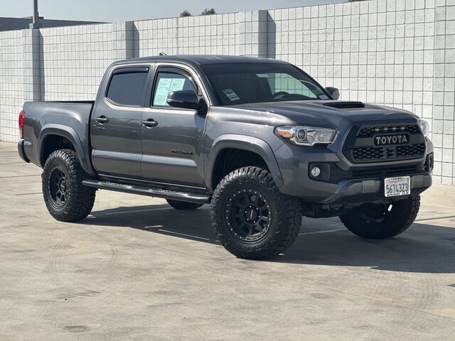 2017 Toyota Tacoma SR5