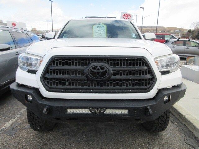 2017 Toyota Tacoma 