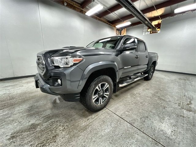 2017 Toyota Tacoma SR5