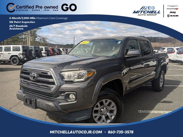 2017 Toyota Tacoma SR