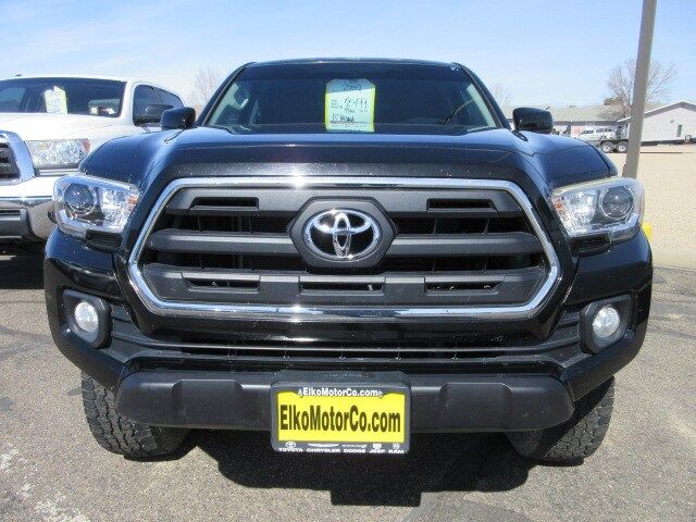 2017 Toyota Tacoma SR5