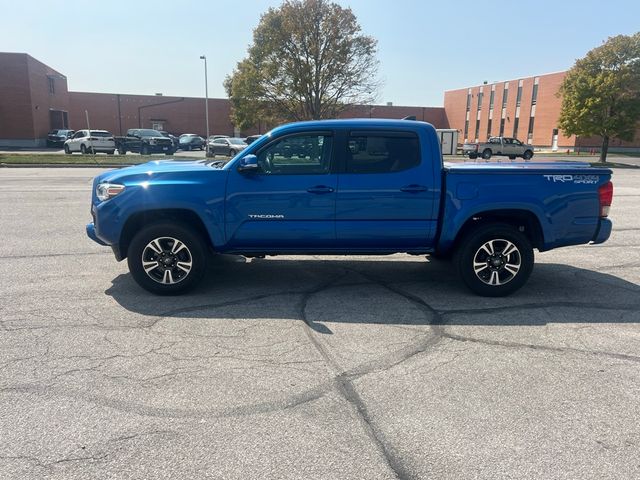 2017 Toyota Tacoma TRD Sport