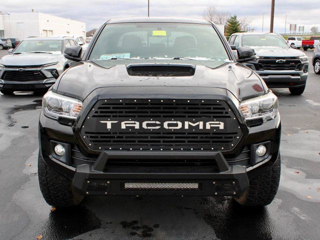 2017 Toyota Tacoma SR5