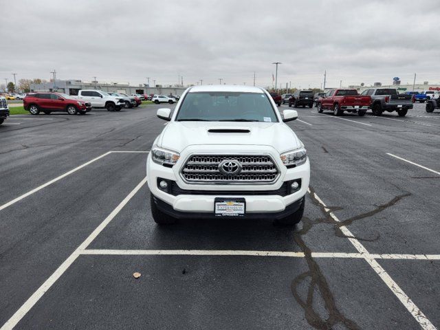 2017 Toyota Tacoma 