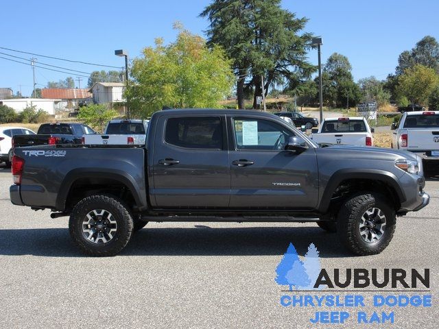 2017 Toyota Tacoma 