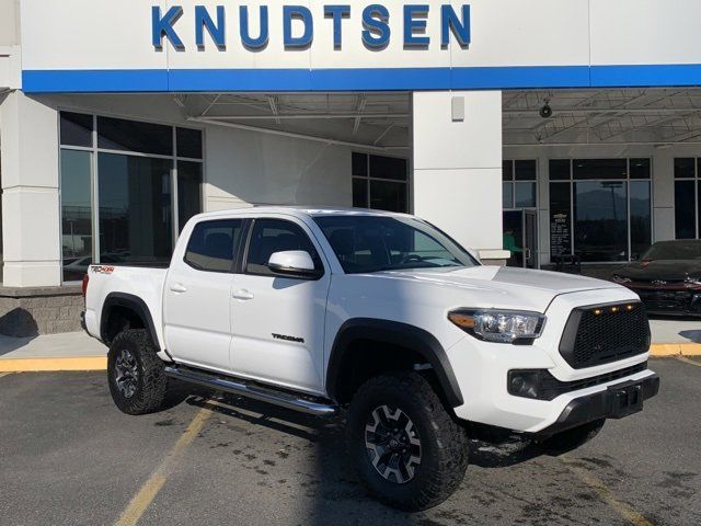 2017 Toyota Tacoma 