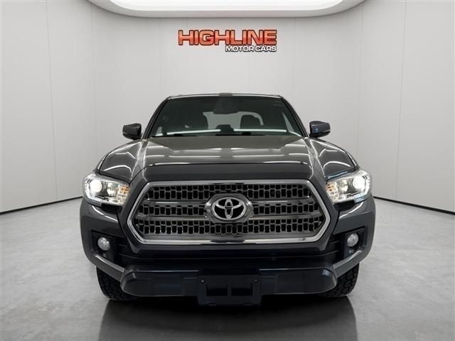 2017 Toyota Tacoma 
