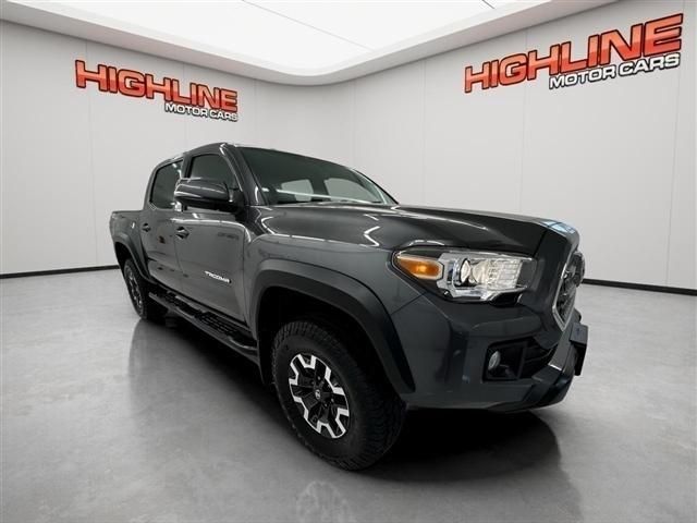 2017 Toyota Tacoma 