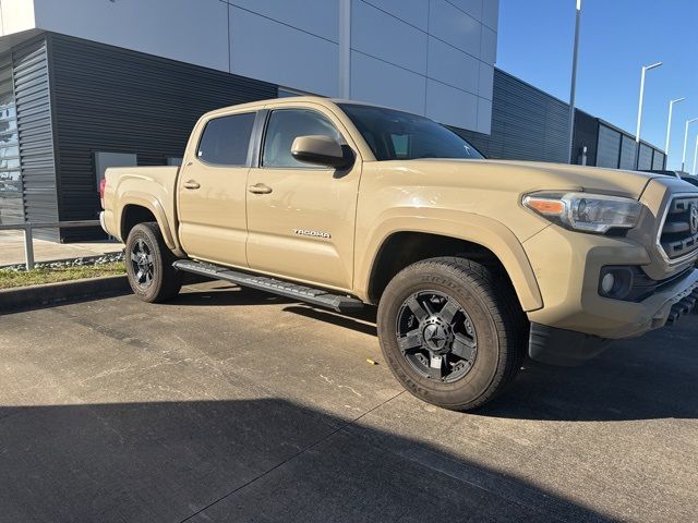 2017 Toyota Tacoma SR5