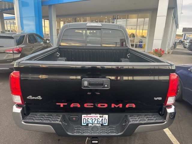 2017 Toyota Tacoma 