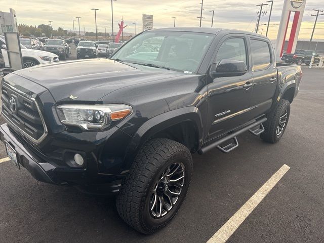 2017 Toyota Tacoma 