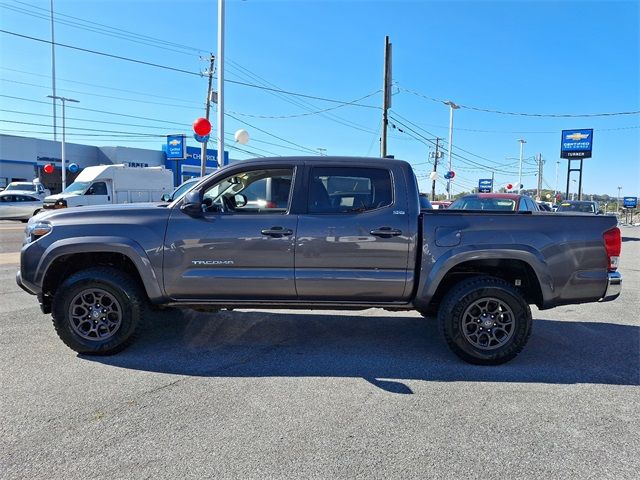 2017 Toyota Tacoma 