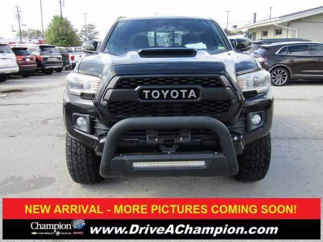 2017 Toyota Tacoma TRD Sport