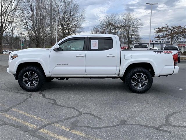 2017 Toyota Tacoma TRD Sport