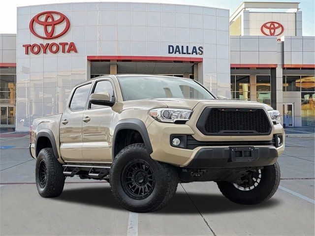 2017 Toyota Tacoma SR5