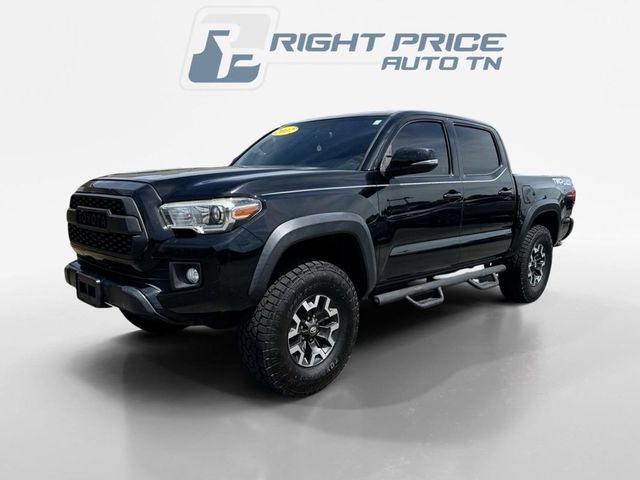 2017 Toyota Tacoma SR