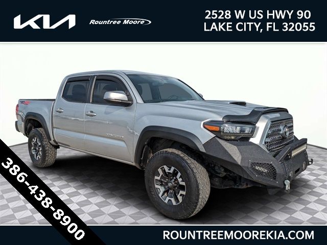 2017 Toyota Tacoma 