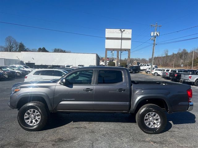 2017 Toyota Tacoma 