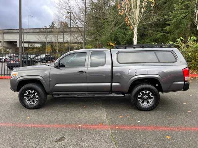 2017 Toyota Tacoma SR