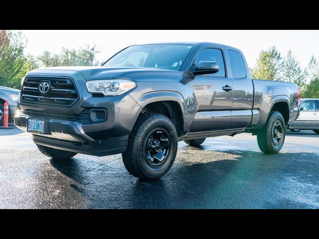 2017 Toyota Tacoma SR