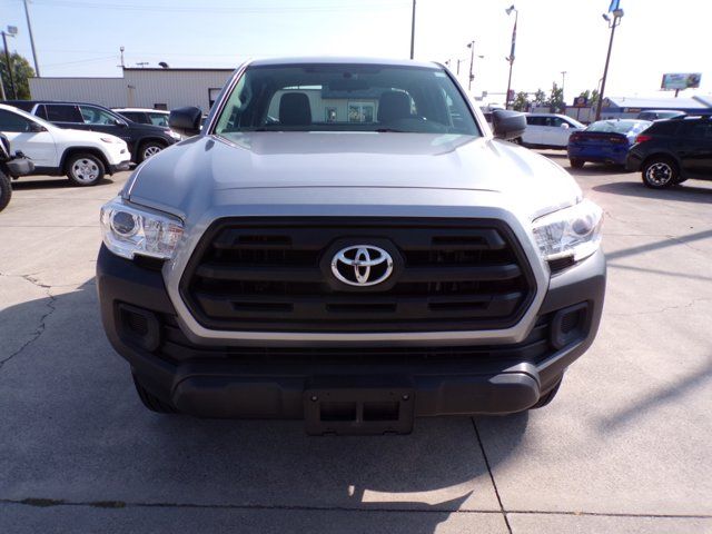 2017 Toyota Tacoma SR