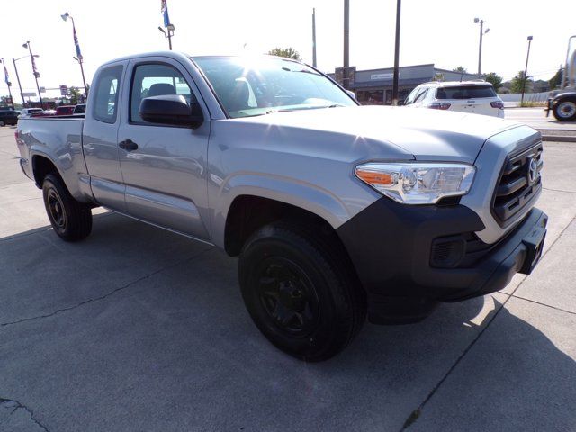 2017 Toyota Tacoma SR