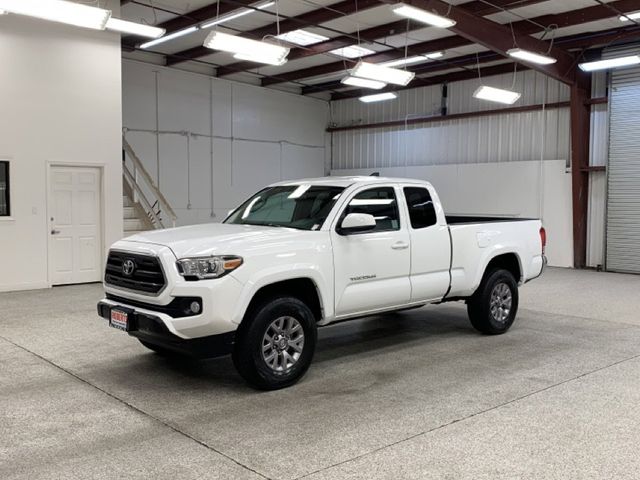 2017 Toyota Tacoma 