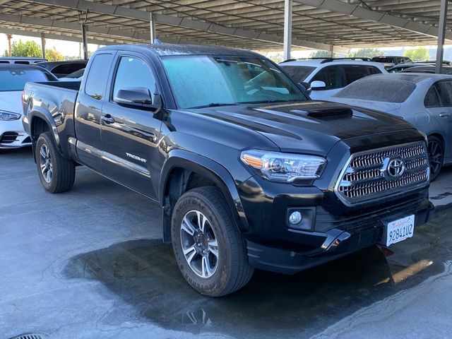 2017 Toyota Tacoma TRD Sport