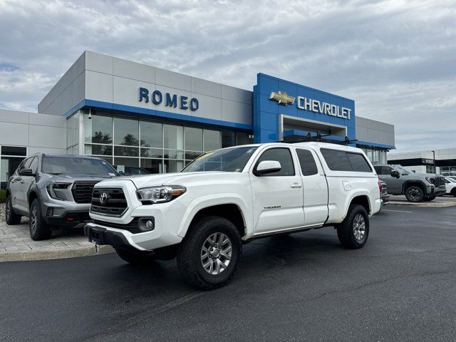 2017 Toyota Tacoma SR