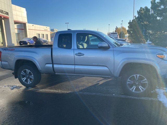 2017 Toyota Tacoma TRD Sport