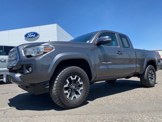 2017 Toyota Tacoma 