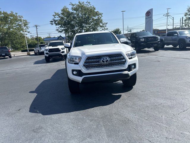 2017 Toyota Tacoma 