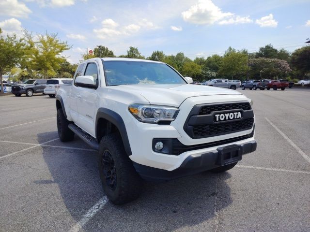 2017 Toyota Tacoma 