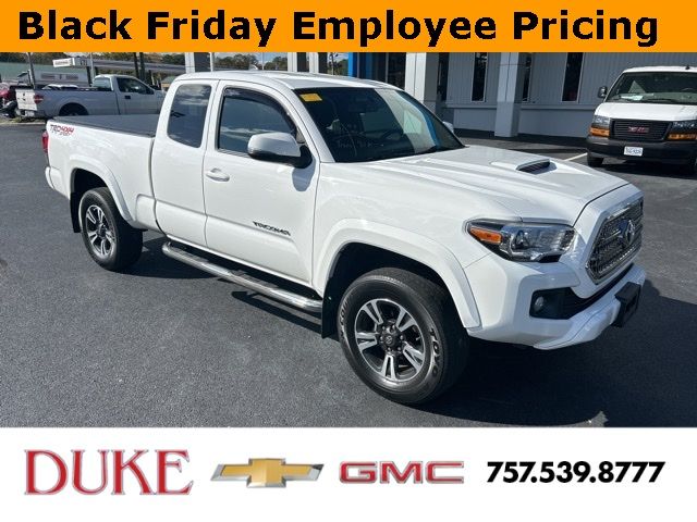 2017 Toyota Tacoma TRD Sport