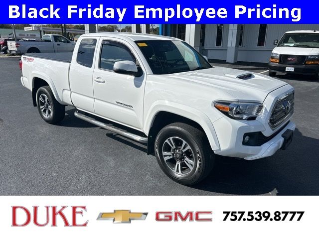 2017 Toyota Tacoma TRD Sport