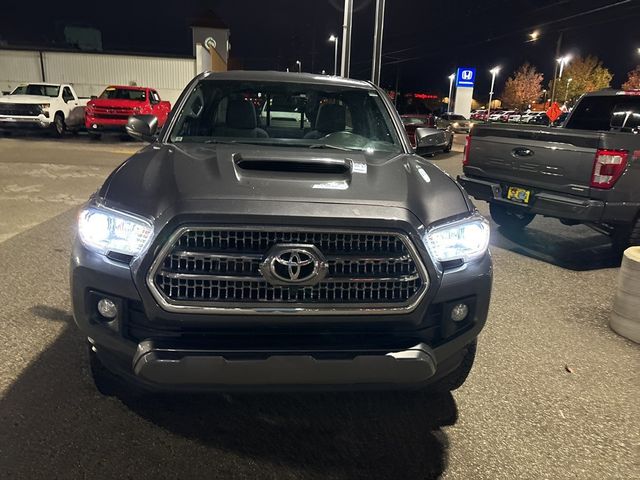 2017 Toyota Tacoma 