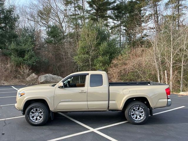 2017 Toyota Tacoma SR5