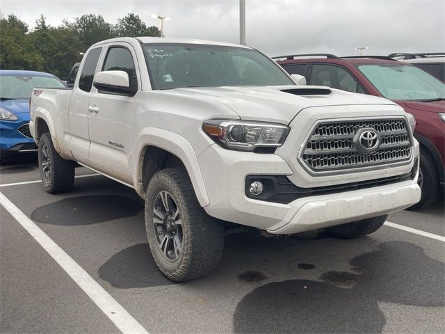 2017 Toyota Tacoma TRD Sport