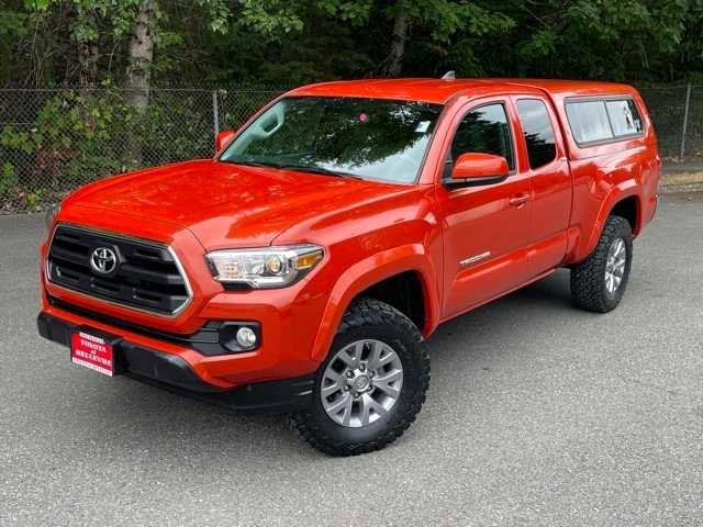 2017 Toyota Tacoma SR5