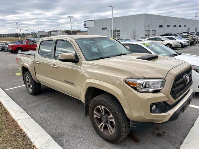 2017 Toyota Tacoma 