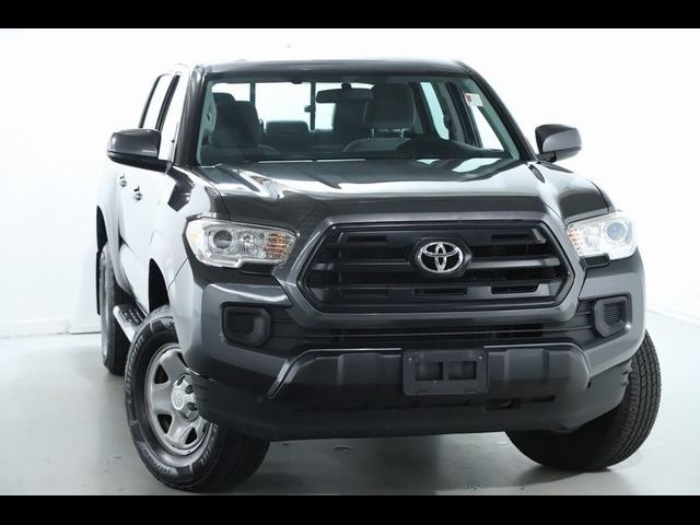 2017 Toyota Tacoma SR