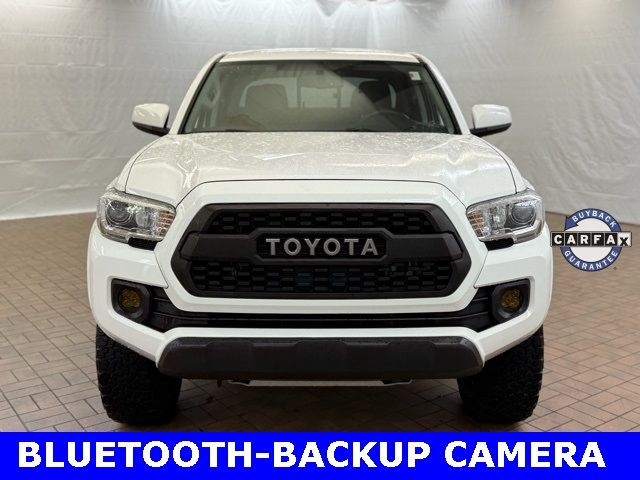 2017 Toyota Tacoma SR