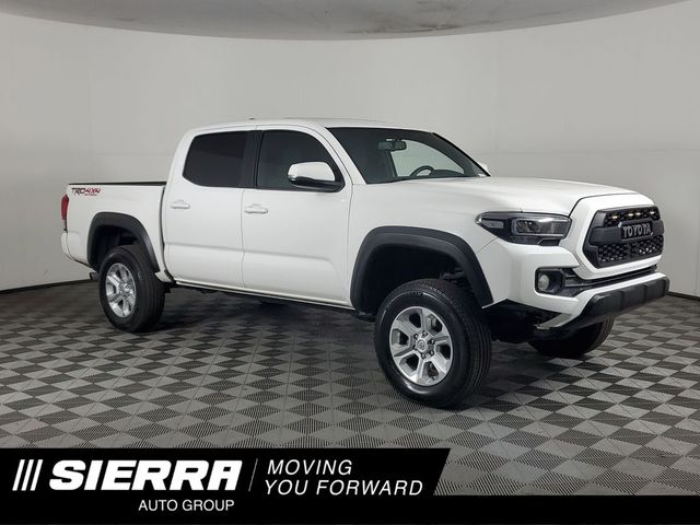 2017 Toyota Tacoma SR