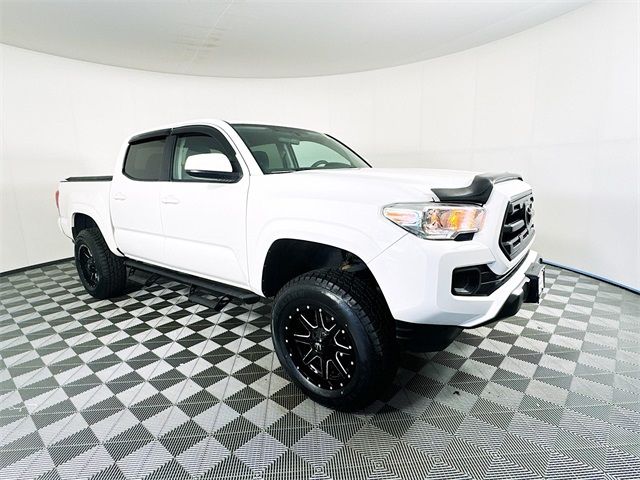 2017 Toyota Tacoma SR